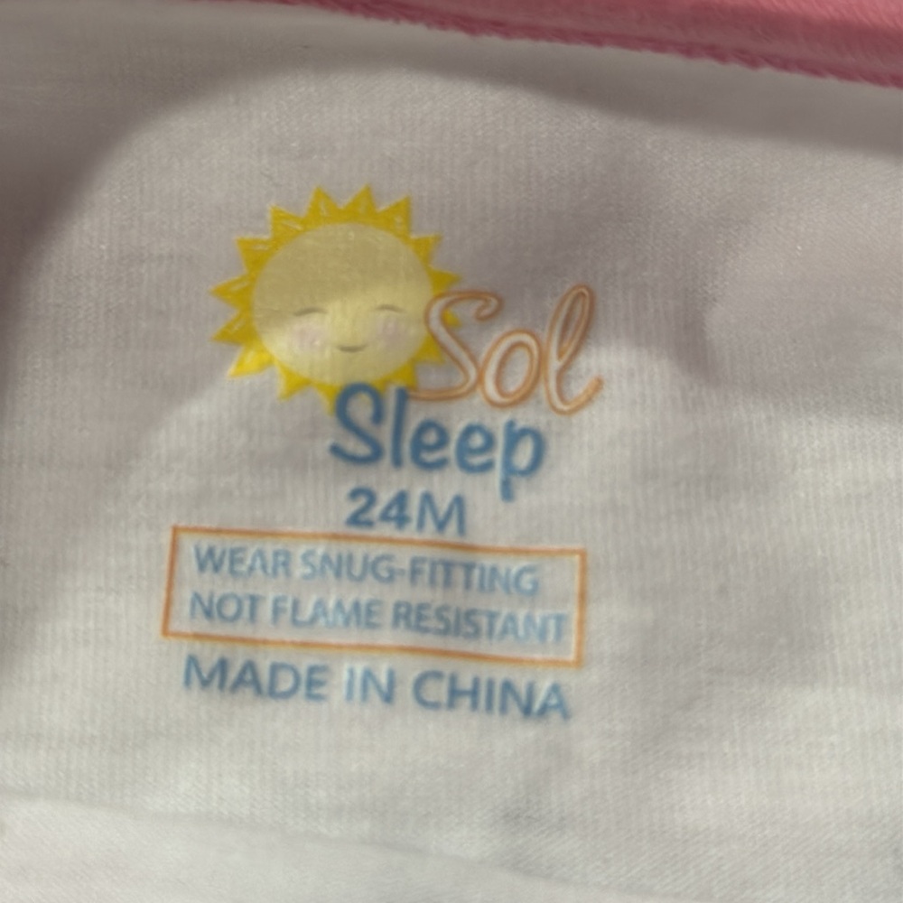 Sol Sleep White and Pink Pajama Set with Peace, Love, & Sweet Dreams Graphics - Picture 3 of 7